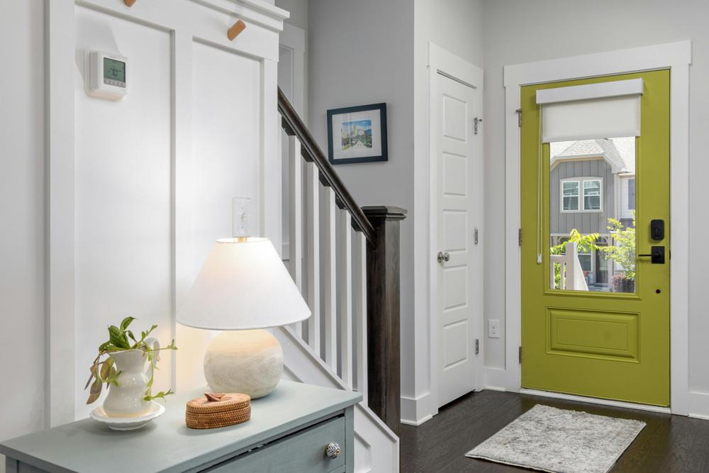Entry decor